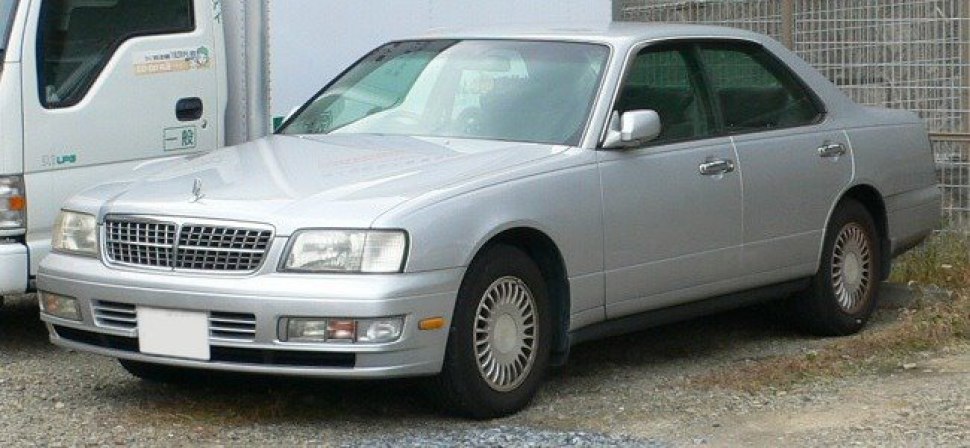 Nissan cedric 33